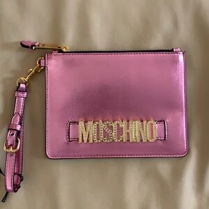 MOSCHINO Logo-Plaque Leather Clutch